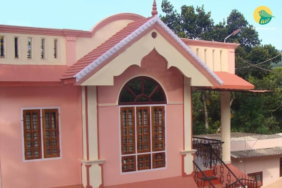 Aranya Homestay Теккаді Екстер'єр фото